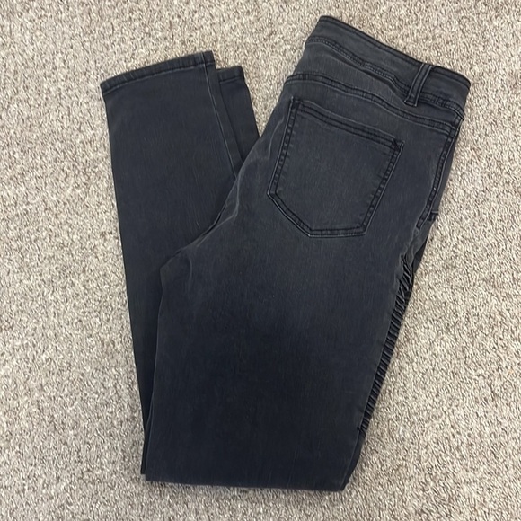 No Boundaries High Rise Skinny Jeans - Picture 5 of 5